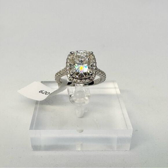 Cushion Cut Moissanite Ring Brilliant 4 Ct Halo GRA Certified 18K 925 Silver - Picture 9 of 10
